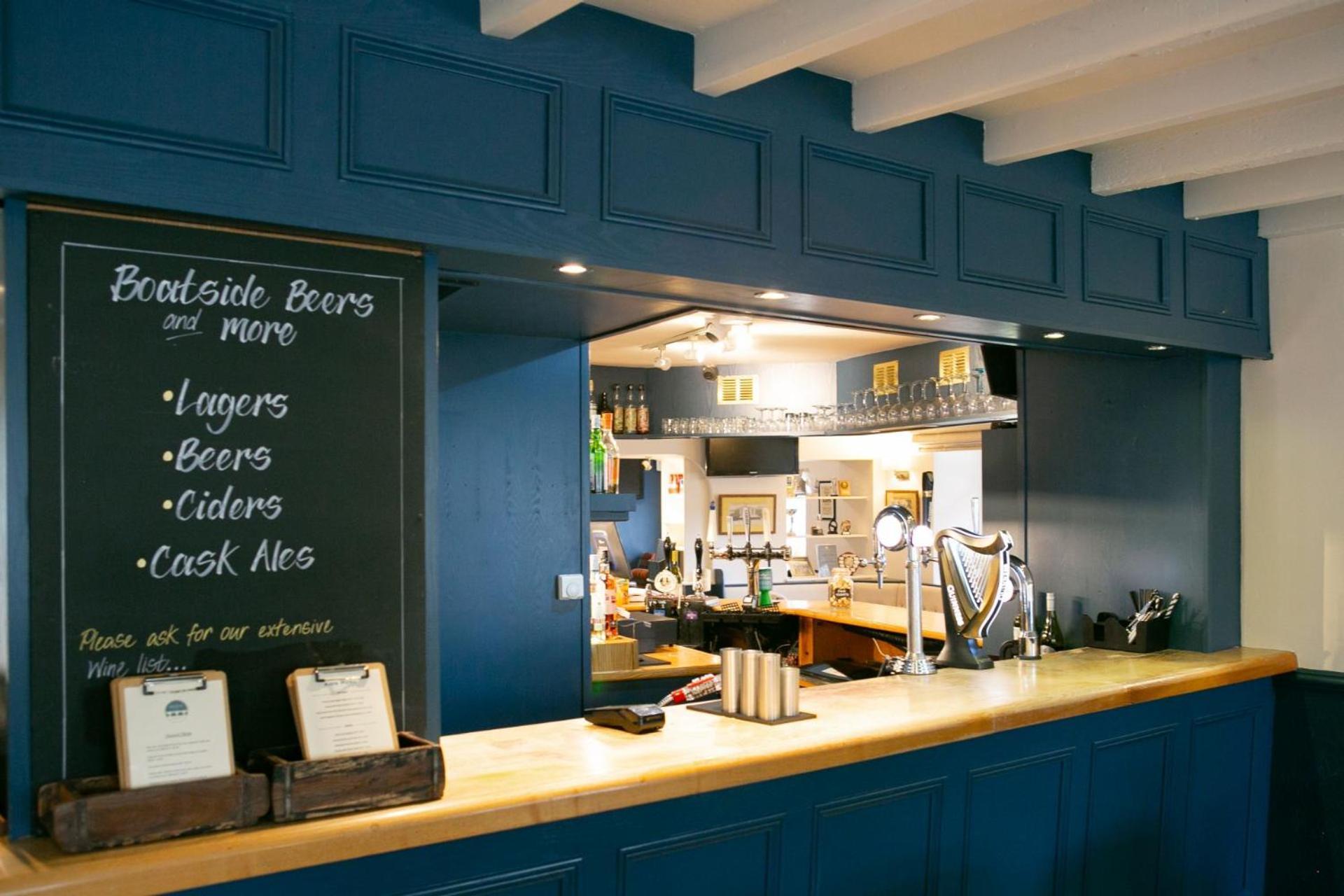 The Boatside Inn - Hadrian - Twin Ensuite Hexham Bagian luar foto